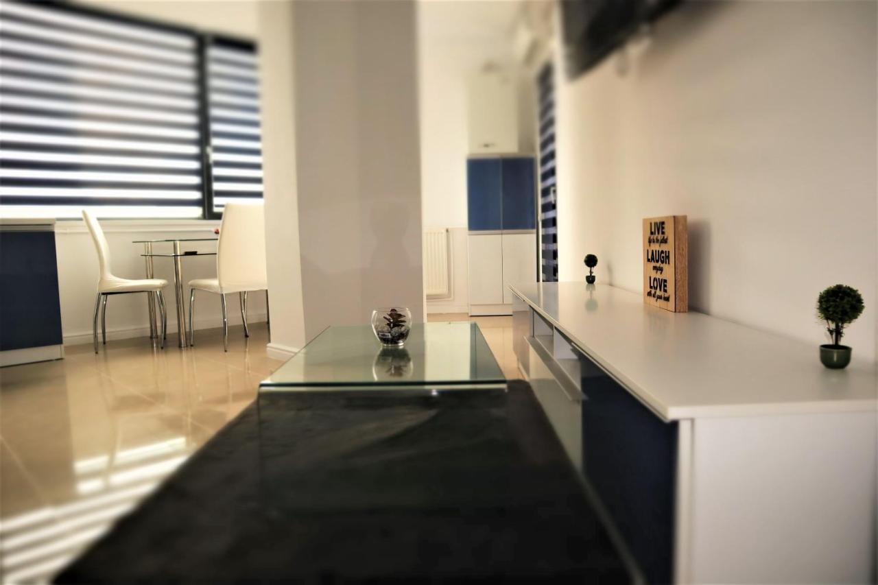 Donny Luxury Apartment Năvodari Exterior foto